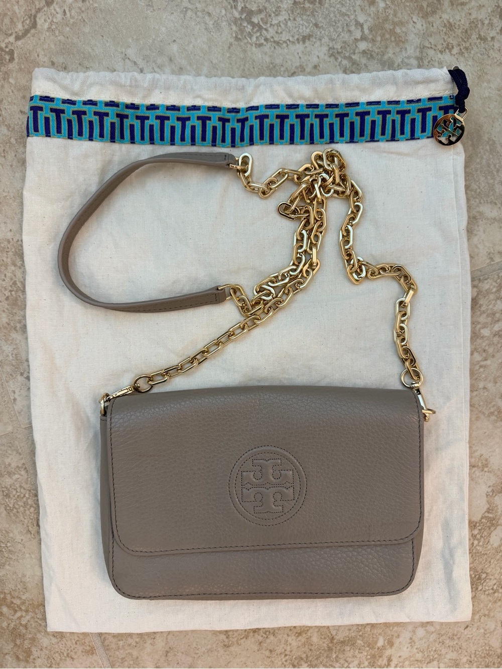 Tory Burch Amanda Gray Leather Logo Crossbody Chain Bag